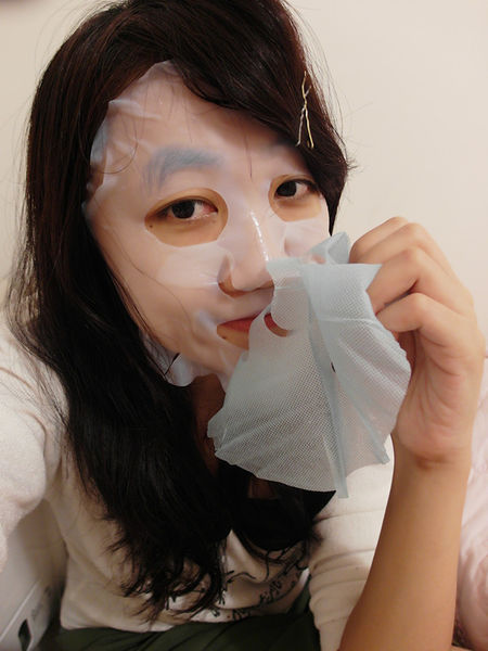 獨家微臻技術,雙天后的熱愛【LUDEYA經典修護微臻三件組】