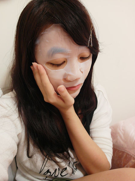 獨家微臻技術,雙天后的熱愛【LUDEYA經典修護微臻三件組】