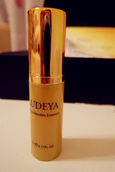 獨家微臻技術,雙天后的熱愛【LUDEYA經典修護微臻三件組】