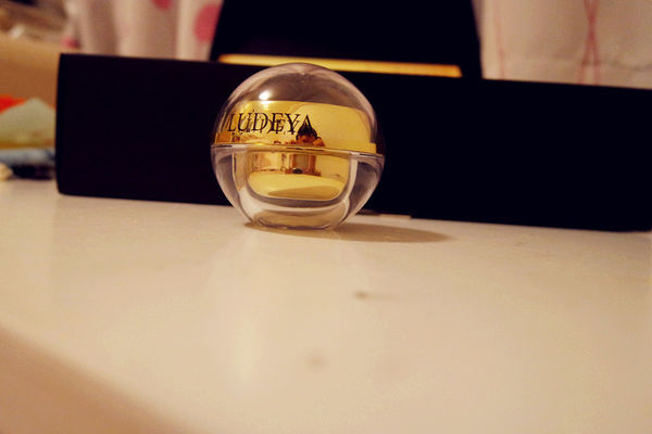 獨家微臻技術,雙天后的熱愛【LUDEYA經典修護微臻三件組】