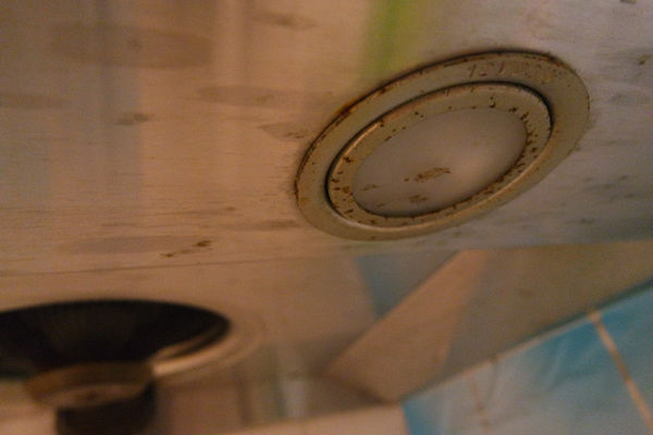 (居家分享)♥想要省時又省力,台中居家清潔,【魔法職人】正妹到府清潔,換你乾淨居家環境