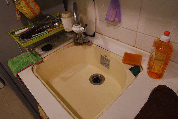 (居家分享)♥想要省時又省力,台中居家清潔,【魔法職人】正妹到府清潔,換你乾淨居家環境