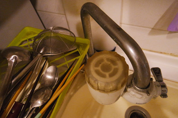 (居家分享)♥想要省時又省力,台中居家清潔,【魔法職人】正妹到府清潔,換你乾淨居家環境