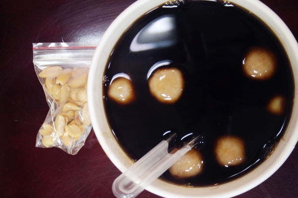 （FoOd桃園)♥平價甜湯推薦，超軟Q圓的【桃園忠孝熱甜湯】