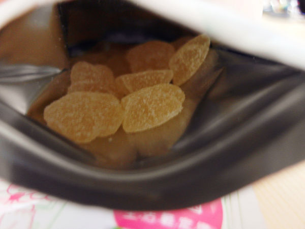 (體驗分享)♥可愛包裝，最佳的零嘴良伴，療癒系花型【Comely康蜜麗益生菌軟糖】