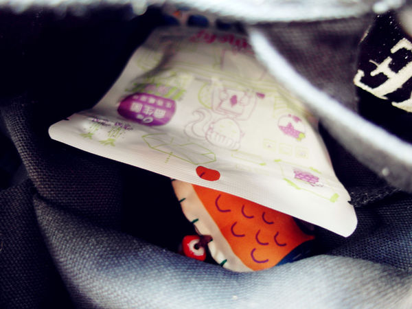 (體驗分享)♥可愛包裝，最佳的零嘴良伴，療癒系花型【Comely康蜜麗益生菌軟糖】