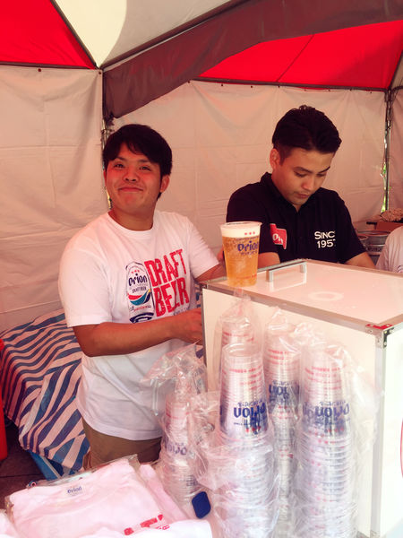 (參訪分享)♥【沖繩啤酒節】第三度在台舉辦，熱鬧又充滿熱情洋溢的歡樂啤酒嘉年華