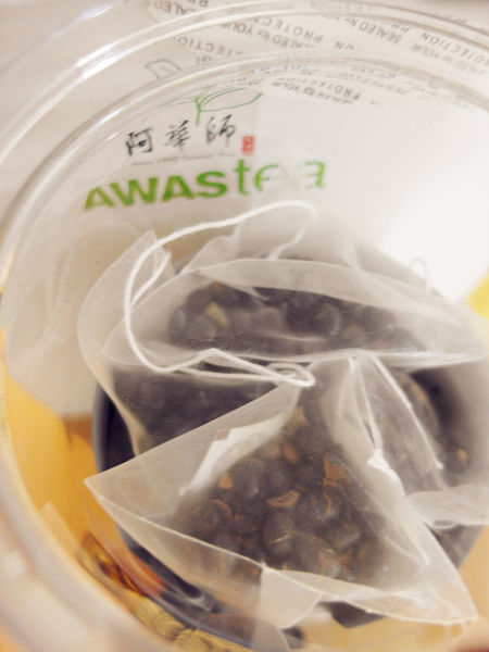 (體驗分享)♥四季皆宜養生【阿華師茶業】養顏美容紅豆紫米薏仁水&促進新陳代謝黑豆水