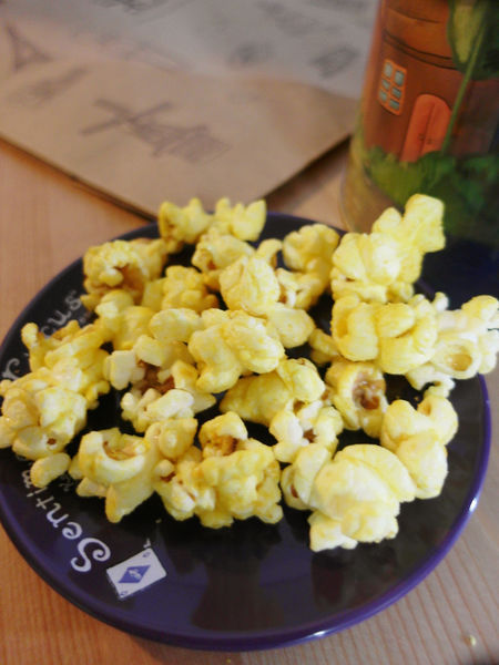 (體驗分享)♥【米樂繽紛爆米花】 充滿精緻童趣風，越吃越順口的口味－蜂蜜芥末