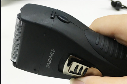 (體驗教學分享)♥男仕女仕必看的送禮自用兩相宜的電動刮鬍刀教學