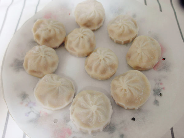 味你好噗滋小籠湯包【我的蛋男情人電影限定版】肉餡飽滿噴汁,跟現做一樣好吃