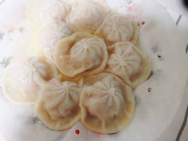 味你好噗滋小籠湯包【我的蛋男情人電影限定版】肉餡飽滿噴汁,跟現做一樣好吃