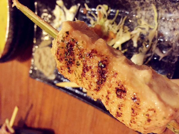 雅虎首頁文（FoOd南投)♥〔小串居酒屋〕彷彿任意門穿縮來到日本的庭園造景美味居酒屋