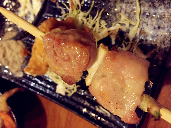 雅虎首頁文（FoOd南投)♥〔小串居酒屋〕彷彿任意門穿縮來到日本的庭園造景美味居酒屋