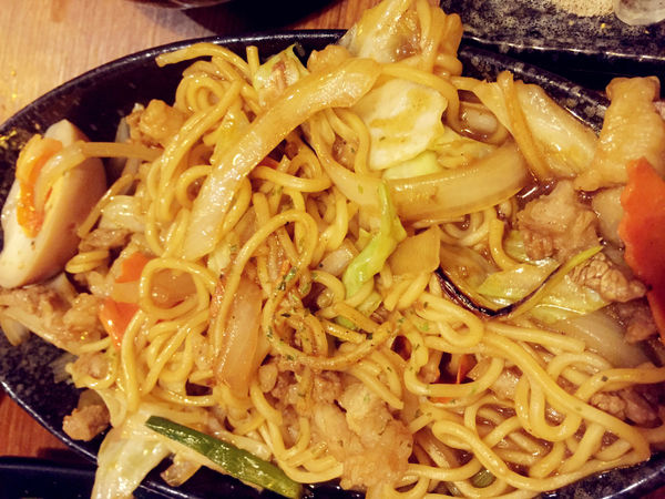 雅虎首頁文（FoOd南投)♥〔小串居酒屋〕彷彿任意門穿縮來到日本的庭園造景美味居酒屋