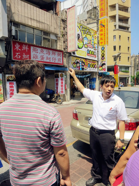 『105年餐飲老店故事行銷計畫:食旅臺灣味 』台北城散步,巡訪美味,古蹟