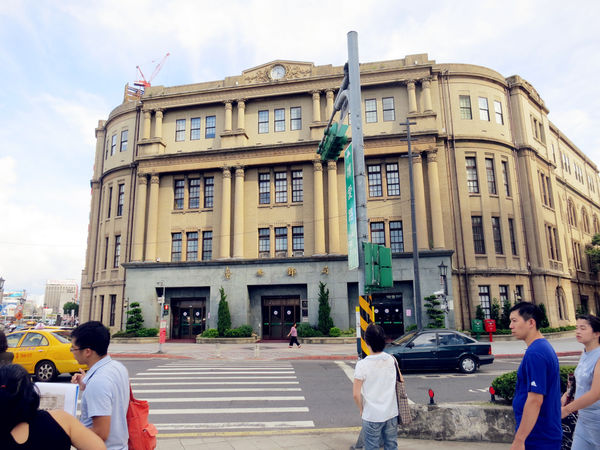 『105年餐飲老店故事行銷計畫:食旅臺灣味 』台北城散步,巡訪美味,古蹟