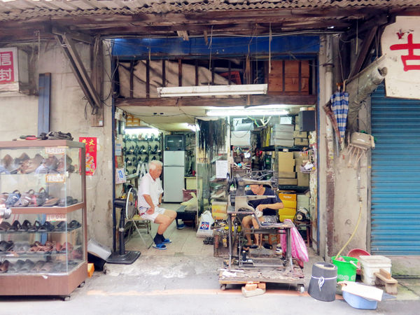 『105年餐飲老店故事行銷計畫:食旅臺灣味 』台北城散步,巡訪美味,古蹟