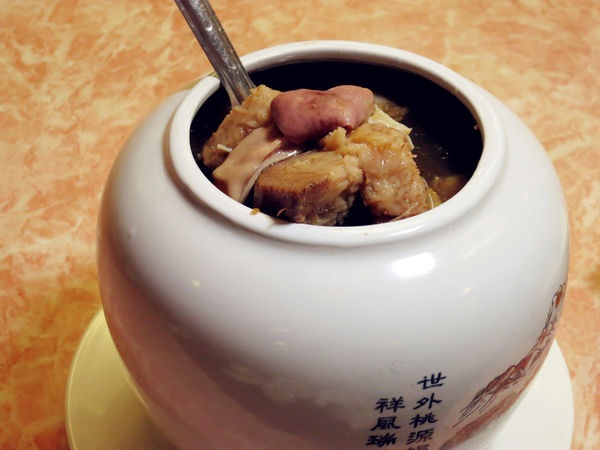 『105年餐飲老店故事行銷計畫:食旅臺灣味 』台北城散步,巡訪美味,古蹟