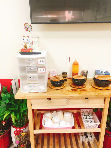 （FoOd桃園)♥超推薦蝦餃，皮薄餡多，汁鮮美會噴汁的〔不貽樣湯包〕