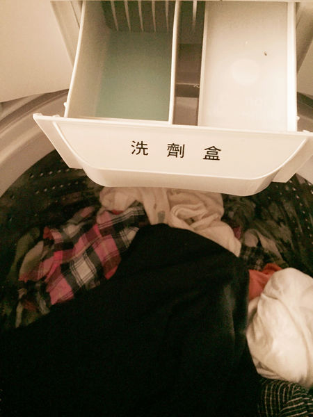 日本每兩秒賣出一包〔LION獅王奈米樂超濃縮洗衣精〕洗淨不殘留,各種衣物適用