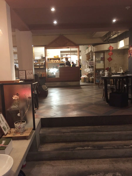 （FoOd台中)♥自己動手捲的料理〔昨日花卷〕，創意料理無國界，想吃什麼就加什麼