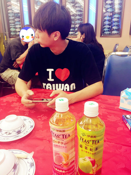 爽口甘甜都有的[日商沖繩伊藤園〕不苦澀抹茶茉莉綠茶,果香蘋果紅茶,蜜桃紅茶