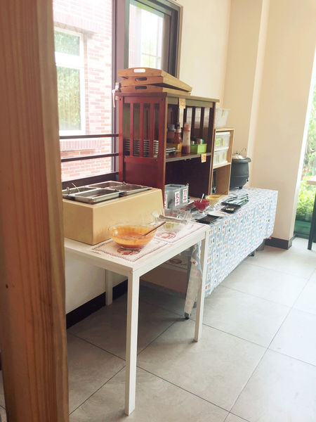 雅虎首頁文（FoOd南投)♥乾淨明亮營帳蓬式的特色牛排館〔甜媽媽牛排館〕