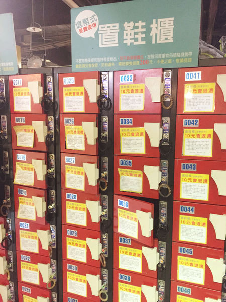 令人放鬆療癒休閒娛樂場所-E7PLAY一票玩到底,遊戲也可以吃到飽（三重館）