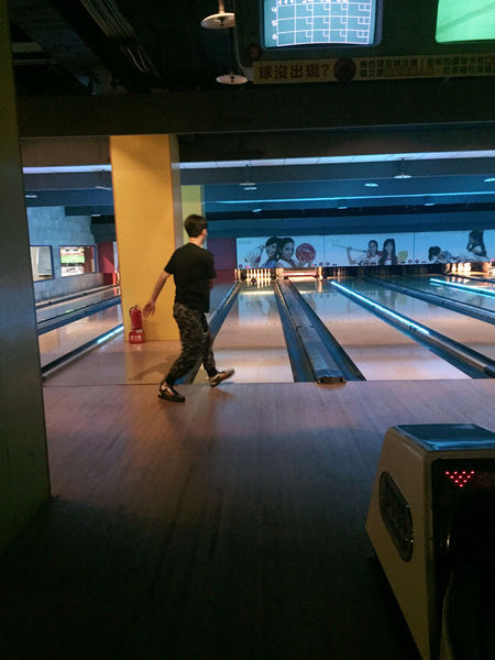 令人放鬆療癒休閒娛樂場所-E7PLAY一票玩到底,遊戲也可以吃到飽（三重館）