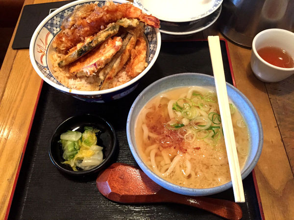 雅虎首頁文-國外遊記看圖說話♥(友伴行)冬 OSAKA大阪自助行0112DAY1♥