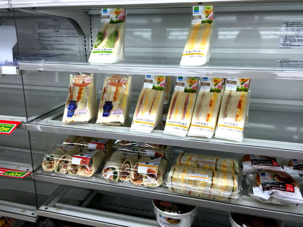 雅虎首頁文-國外遊記看圖說話♥(友伴行)冬 OSAKA大阪自助行0112DAY1♥