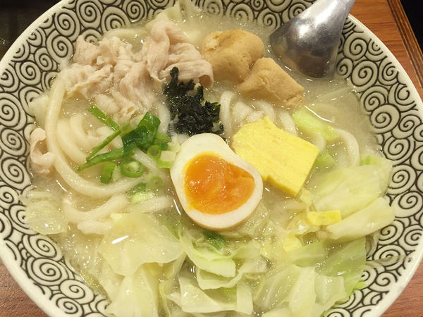 （FoOd桃園)♥湯頭很清淡麵條很Q彈整碗湯都可以喝光光的[三禾手打麵]