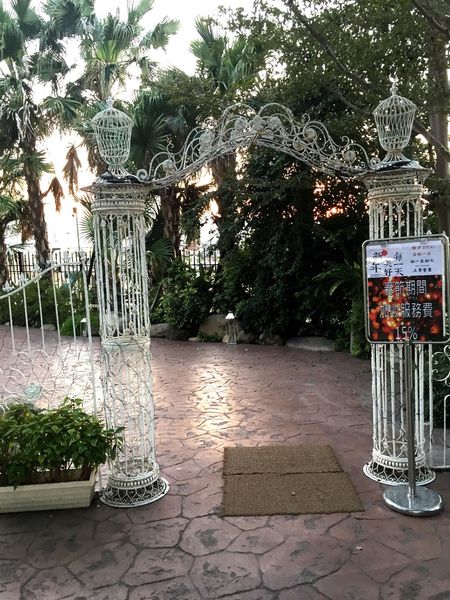 （FoOd南投)♥歐式城堡吃自助排餐享受靜謐夜晚-181領袖莊園 Fashion Leader Manor