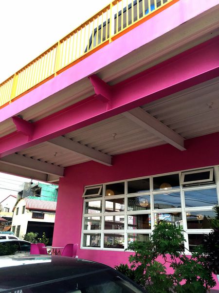 （FoOd南投)♥鄉村裡的粉紅小屋－山景盡收眼底的[一窩風cafe'-咖啡山賊團]