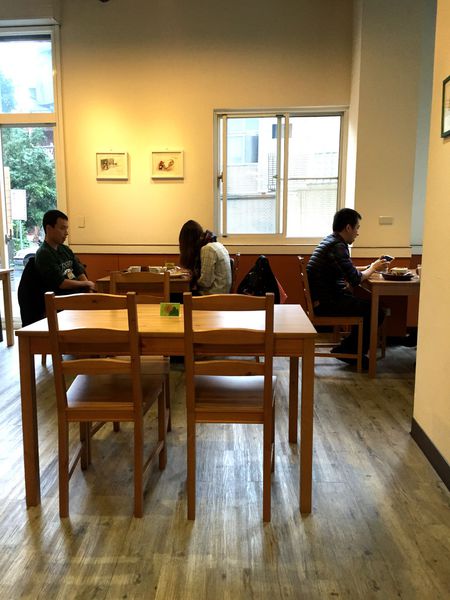 （FoOd桃園)♥窩客島推薦文－雖說是輕食卻很有飽足感的日式手作飯糰〔まいにち.日和〕