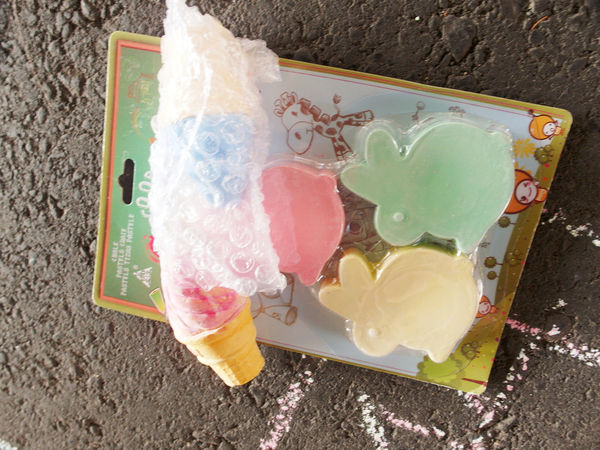 (活動分享)♥【ㄧㄚ馬路塗鴉趣】可拉進親子關係和企業的在地回饋實施的文創公益活動