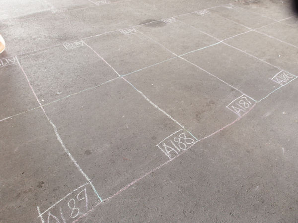 (活動分享)♥【ㄧㄚ馬路塗鴉趣】可拉進親子關係和企業的在地回饋實施的文創公益活動