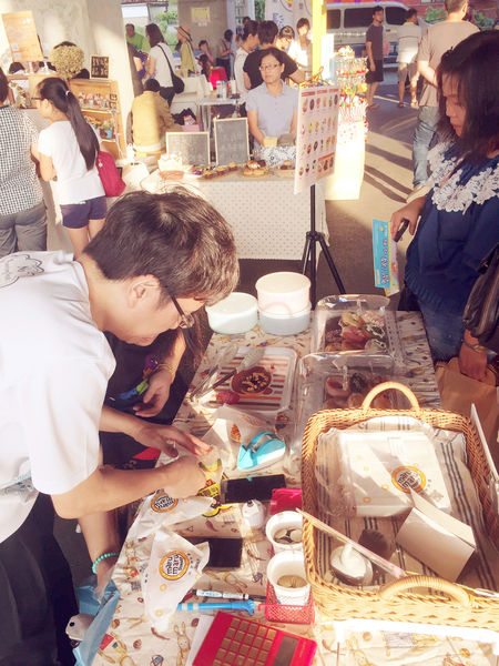 (活動分享)♥【ㄧㄚ馬路塗鴉趣】可拉進親子關係和企業的在地回饋實施的文創公益活動