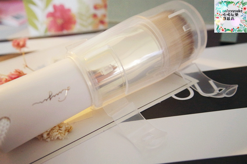 保養分享【LSY林三益】臉部清潔更省時的淨顏刷，不沾手小魔刷，好一個敷面膜的好幫手