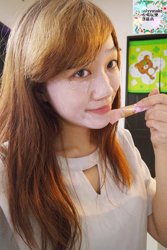 保養分享【LSY林三益】臉部清潔更省時的淨顏刷，不沾手小魔刷，好一個敷面膜的好幫手