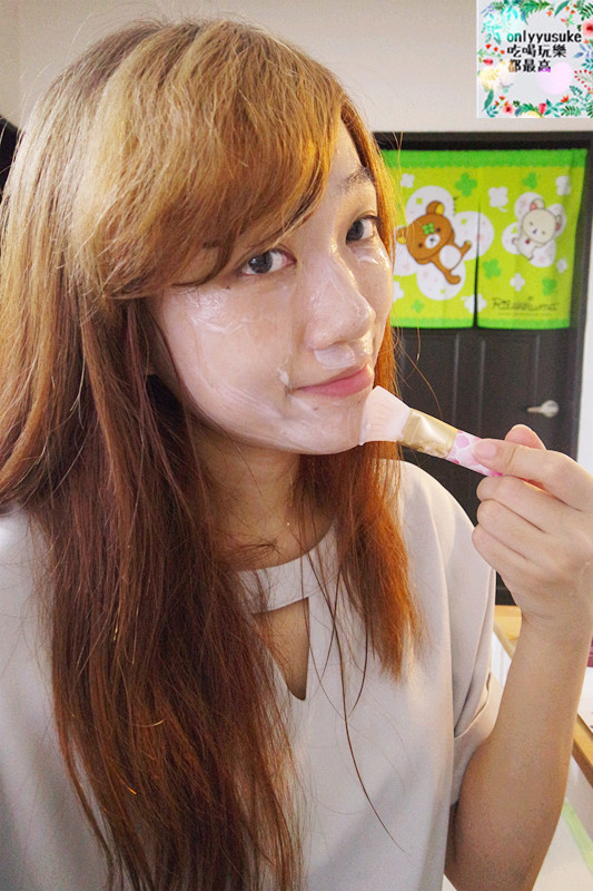 保養分享【LSY林三益】臉部清潔更省時的淨顏刷，不沾手小魔刷，好一個敷面膜的好幫手