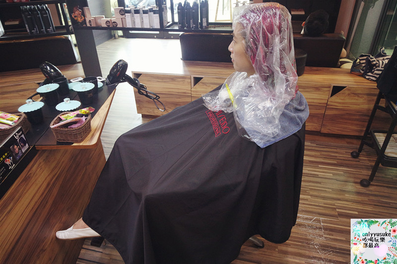 美髮台中-走進【VS. HAIR】從媽媽變回少女,台中逢甲染髮,燙髮 ,髮型設計推薦