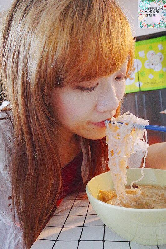 FoOd宅配美食【旭家好食光】好吃的蒟蒻麵料理，ISO認證方便又省時的即食調理包