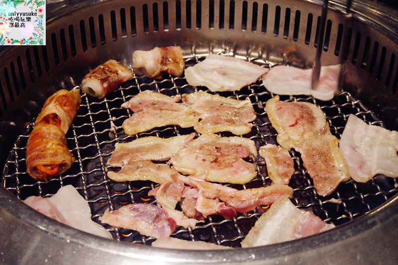 FoOd桃園[御燒原味無煙燒烤]頂級又美味的吃到飽饗宴，海鮮肉品超澎拜