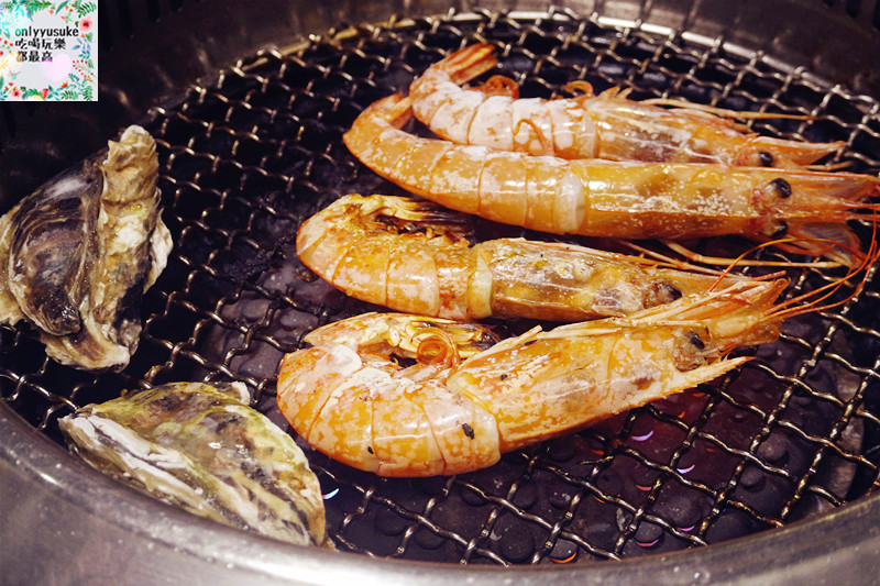FoOd桃園[御燒原味無煙燒烤]頂級又美味的吃到飽饗宴，海鮮肉品超澎拜