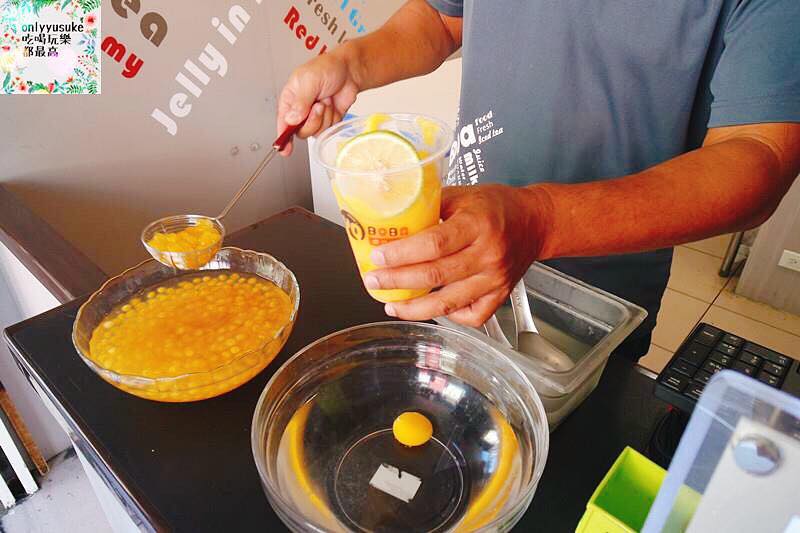 【YQBOBA】原:阿Q粉圓的逢甲散步美食,飲料爆漿,炸粉圓飲料讓你邊走邊吃