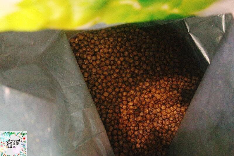 (寵物)【耐吉斯低敏狗飼料】添加可讓狗狗皮毛亮麗的羊油，我家邊境牧羊犬們的新歡