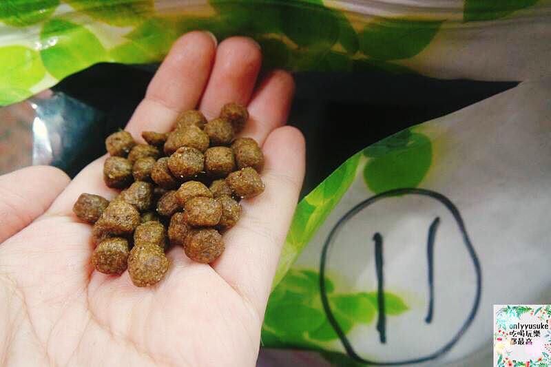 (寵物)【耐吉斯低敏狗飼料】添加可讓狗狗皮毛亮麗的羊油，我家邊境牧羊犬們的新歡