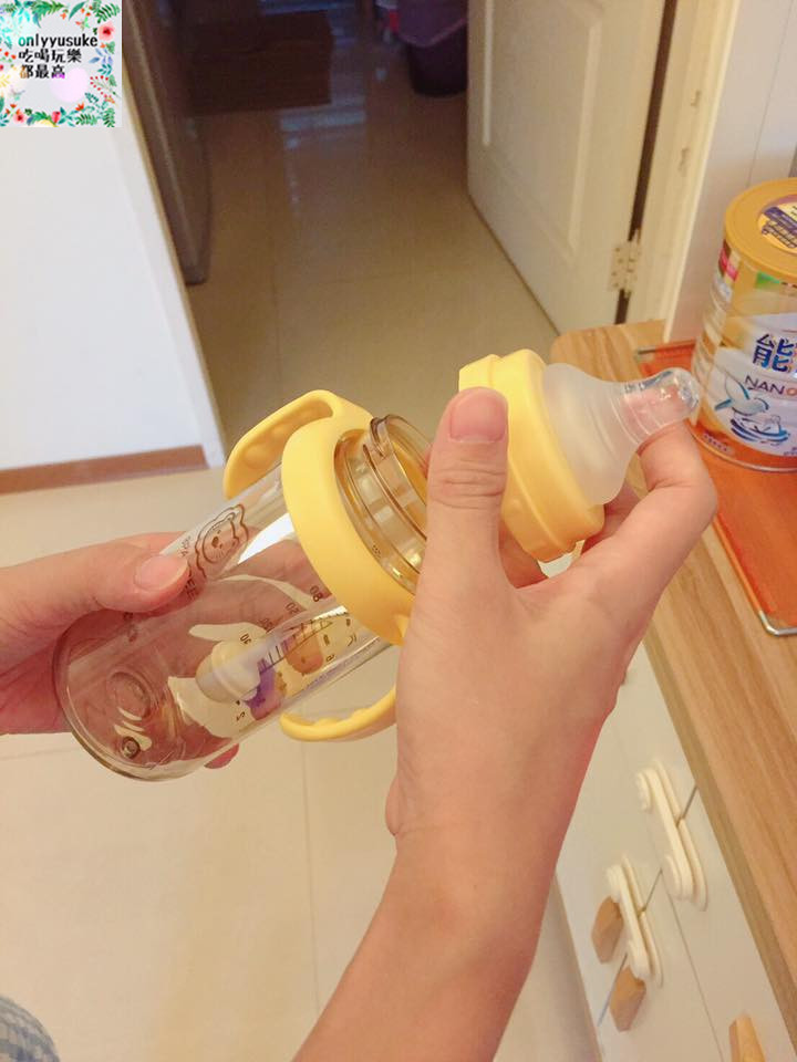 【小獅王辛巴母乳記憶超柔防脹氣奶嘴】日本食品級PPSU自動把手雙凹奶瓶